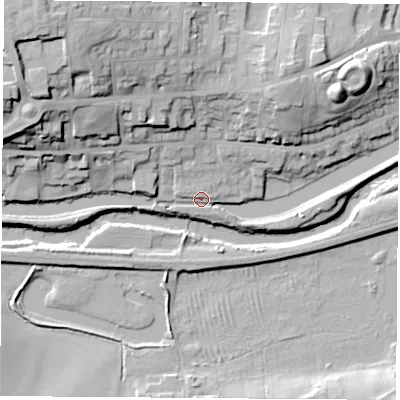 Shaded relief map of the ground around S640HB, computed from Environment Agency LiDAR. The ground here sits at about 16 m above sea level and falls 31 m across the surrounding 800 m. Surface water reaching this point runs off ground lying to the north-west, 17.5 m higher.