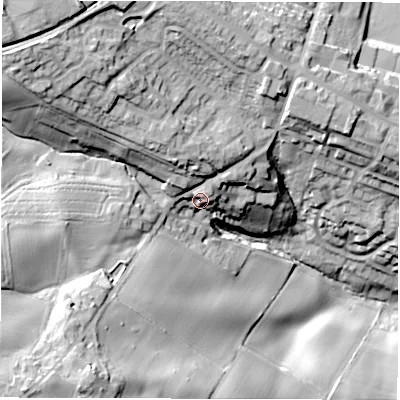 Shaded relief map of the ground around S753RS, computed from Environment Agency LiDAR. The ground here sits at about 129 m above sea level and falls 46 m across the surrounding 800 m. Surface water reaching this point runs off ground lying to the north-north-west, 7.5 m higher.