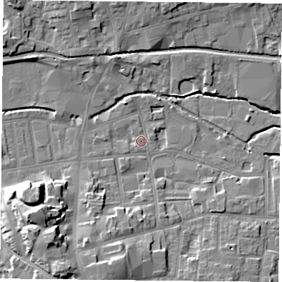Shaded relief map of the ground around S802BE, computed from Environment Agency LiDAR. The ground here sits at about 32 m above sea level and falls 16 m across the surrounding 800 m. Surface water reaching this point runs off ground lying to the south-west, 14.5 m higher.