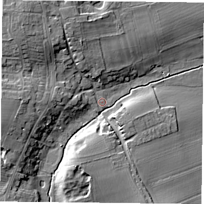 Shaded relief map of the ground around S819ER, computed from Environment Agency LiDAR. The ground here sits at about 22 m above sea level and falls 14 m across the surrounding 800 m. Surface water reaching this point runs off ground lying to the west, 1.4 m higher.