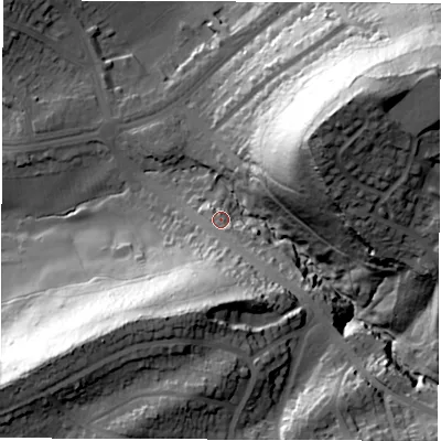 Shaded relief map of the ground around S87BG, computed from Environment Agency LiDAR. The ground here sits at about 140 m above sea level and falls 67 m across the surrounding 800 m. Surface water reaching this point runs off ground lying to the south, 27.3 m higher.