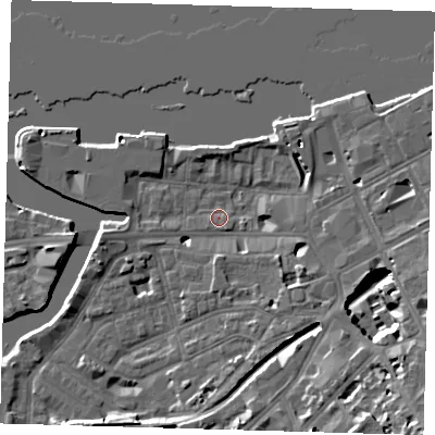 Shaded relief map of the ground around SE109RB, computed from Environment Agency LiDAR. The ground here sits at about 4 m above sea level and falls 14 m across the surrounding 800 m. Surface water reaching this point runs off ground lying to the south-east, 13.9 m higher.
