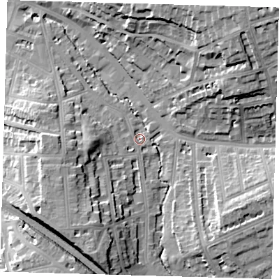 Shaded relief map of the ground around SE135HT, computed from Environment Agency LiDAR. The ground here sits at about 10 m above sea level and falls 26 m across the surrounding 800 m. Surface water reaching this point runs off ground lying to the south-west, 15.1 m higher.