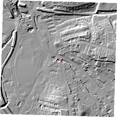 Shaded relief map of the ground around SE135LF, computed from Environment Agency LiDAR. The ground here sits at about 9 m above sea level and falls 27 m across the surrounding 800 m. Surface water reaching this point runs off ground lying to the east, 21.8 m higher.