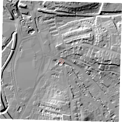Shaded relief map of the ground around SE135LQ, computed from Environment Agency LiDAR. The ground here sits at about 9 m above sea level and falls 27 m across the surrounding 800 m. Surface water reaching this point runs off ground lying to the east, 21.8 m higher.