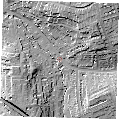 Shaded relief map of the ground around SE135PR, computed from Environment Agency LiDAR. The ground here sits at about 11 m above sea level and falls 27 m across the surrounding 800 m. Surface water reaching this point runs off ground lying to the south-south-west, 16.7 m higher.