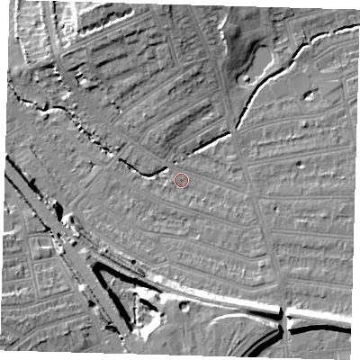 Shaded relief map of the ground around SE135RH, computed from Environment Agency LiDAR. The ground here sits at about 14 m above sea level and falls 15 m across the surrounding 800 m. Surface water reaching this point runs off ground lying to the south-south-east, 13.7 m higher.