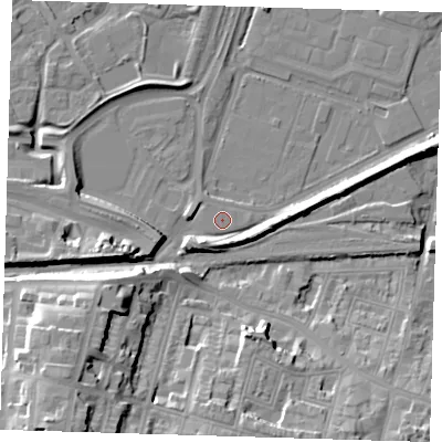 Shaded relief map of the ground around SE280FA, computed from Environment Agency LiDAR. The ground here sits at about 3 m above sea level and falls 26 m across the surrounding 800 m. The ground contributing surface water to this point lies to the north-north-west.