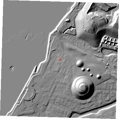 Shaded relief map of the ground around SE280NU, computed from Environment Agency LiDAR. The ground here sits at about 7 m above sea level and falls 25 m across the surrounding 800 m. Surface water reaching this point runs off ground lying to the north-north-west, 2.0 m higher.