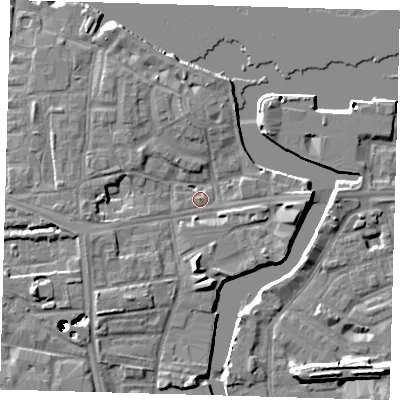 Shaded relief map of the ground around SE83DB, computed from Environment Agency LiDAR. The ground here sits at about 4 m above sea level and falls 43 m across the surrounding 800 m. Surface water reaching this point runs off ground lying to the south, 6.6 m higher.