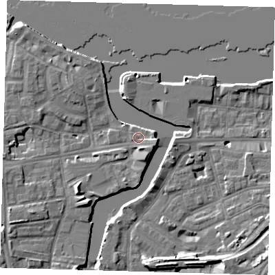 Shaded relief map of the ground around SE83EY, computed from Environment Agency LiDAR. The ground here sits at about 5 m above sea level and falls 8 m across the surrounding 800 m. Surface water reaching this point runs off ground lying to the east, 2.2 m higher.
