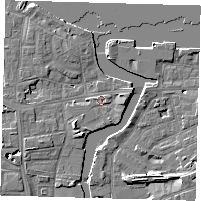 Shaded relief map of the ground around SE83FJ, computed from Environment Agency LiDAR. The ground here sits at about 5 m above sea level and falls 43 m across the surrounding 800 m. Surface water reaching this point runs off ground lying to the south-west, 5.0 m higher.