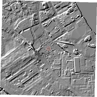 Shaded relief map of the ground around SE83LX, computed from Environment Agency LiDAR. The ground here sits at about 2 m above sea level and falls 7 m across the surrounding 800 m. Surface water reaching this point runs off ground lying to the south-east, 4.0 m higher.