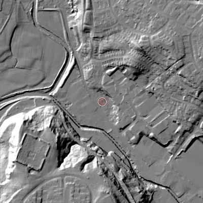 Shaded relief map of the ground around SK136JE, computed from Environment Agency LiDAR. The ground here sits at about 121 m above sea level and falls 37 m across the surrounding 800 m. Surface water reaching this point runs off ground lying to the north-east, 26.4 m higher.