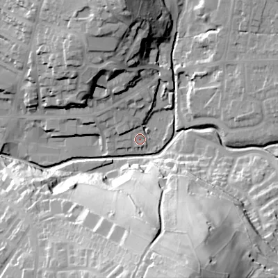 Shaded relief map of the ground around SK138DG, computed from Environment Agency LiDAR. The ground here sits at about 152 m above sea level and falls 70 m across the surrounding 800 m. Surface water reaching this point runs off ground lying to the north-north-west, 4.1 m higher.
