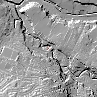 Shaded relief map of the ground around SK138HP, computed from Environment Agency LiDAR. The ground here sits at about 140 m above sea level and falls 58 m across the surrounding 800 m. Surface water reaching this point runs off ground lying to the south-south-west, 48.8 m higher.