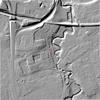 Shaded relief map of the ground around SK81QH, computed from Environment Agency LiDAR. The ground here sits at about 39 m above sea level and falls 18 m across the surrounding 800 m. Surface water reaching this point runs off ground lying to the west-north-west, 9.5 m higher.