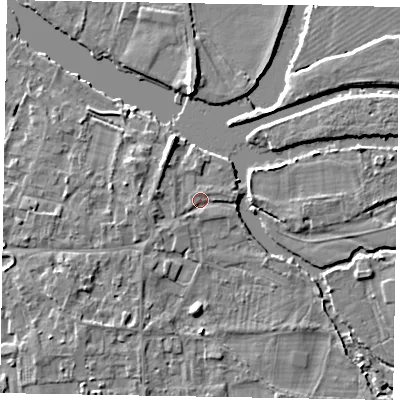 Shaded relief map of the ground around SL69SS, computed from Environment Agency LiDAR. The ground here sits at about 26 m above sea level and falls 6 m across the surrounding 800 m. Surface water reaching this point runs off ground lying to the west, 1.9 m higher.