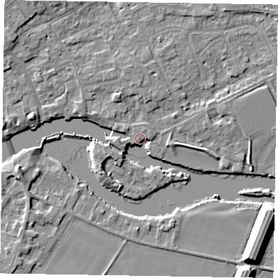 Shaded relief map of the ground around SL71QD, computed from Environment Agency LiDAR. The ground here sits at about 28 m above sea level and falls 10 m across the surrounding 800 m. Surface water reaching this point runs off ground lying to the north-west, 6.2 m higher.