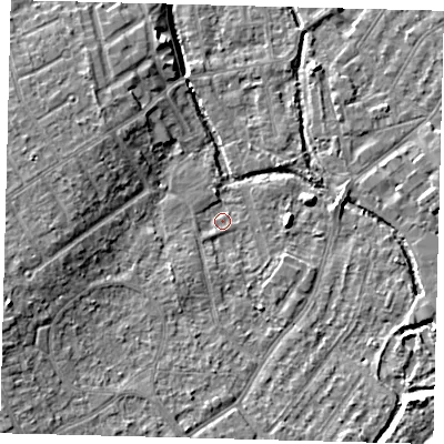 Shaded relief map of the ground around SM52EZ, computed from Environment Agency LiDAR. The ground here sits at about 25 m above sea level and falls 10 m across the surrounding 800 m. Surface water reaching this point runs off ground lying to the south-south-west, 2.7 m higher.