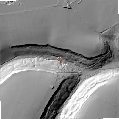 Shaded relief map of the ground around SN147AT, computed from Environment Agency LiDAR. The ground here sits at about 131 m above sea level and falls 44 m across the surrounding 800 m. Surface water reaching this point runs off ground lying to the north-west, 39.4 m higher.