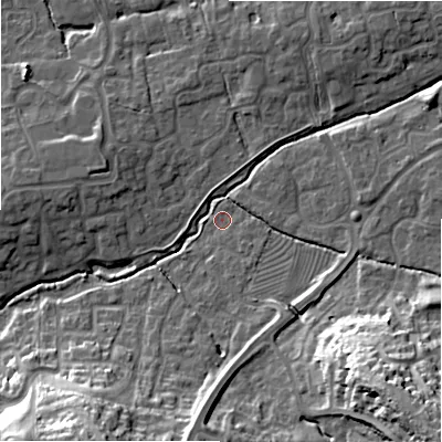 Shaded relief map of the ground around SN22SA, computed from Environment Agency LiDAR. The ground here sits at about 86 m above sea level and falls 26 m across the surrounding 800 m. Surface water reaching this point runs off ground lying to the south-south-east, 1.9 m higher.