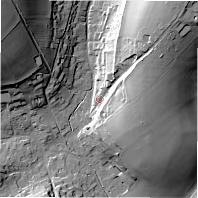 Shaded relief map of the ground around SN82DQ, computed from Environment Agency LiDAR. The ground here sits at about 135 m above sea level and falls 49 m across the surrounding 800 m. Surface water reaching this point runs off ground lying to the north-east, 38.1 m higher.