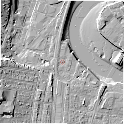 Shaded relief map of the ground around SO140SP, computed from Environment Agency LiDAR. The ground here sits at about 3 m above sea level and falls 18 m across the surrounding 800 m. Surface water reaching this point runs off ground lying to the west, 0.9 m higher.