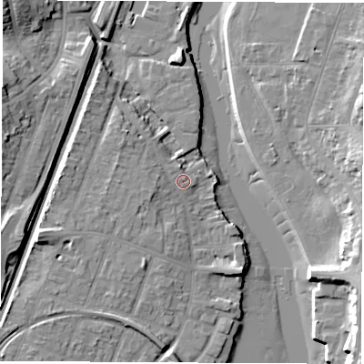 Shaded relief map of the ground around SO172LS, computed from Environment Agency LiDAR. The ground here sits at about 4 m above sea level and falls 17 m across the surrounding 800 m. Surface water reaching this point runs off ground lying to the west-south-west, 2.4 m higher.