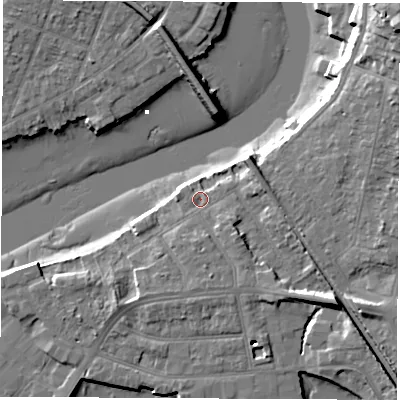 Shaded relief map of the ground around SO181AY, computed from Environment Agency LiDAR. The ground here sits at about 3 m above sea level and falls 19 m across the surrounding 800 m. Surface water reaching this point runs off ground lying to the south-east, 7.4 m higher.