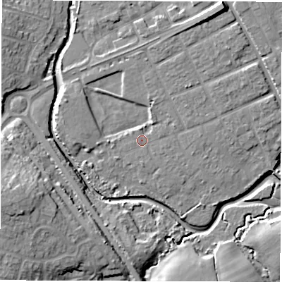 Shaded relief map of the ground around SO409GX, computed from Environment Agency LiDAR. The ground here sits at about 4 m above sea level and falls 15 m across the surrounding 800 m. The ground contributing surface water to this point lies to the south-south-east.