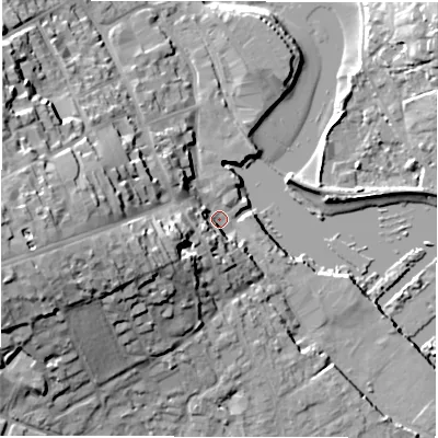 Shaded relief map of the ground around SO413AU, computed from Environment Agency LiDAR. The ground here sits at about 2 m above sea level and falls 25 m across the surrounding 800 m. Surface water reaching this point runs off ground lying to the west-south-west, 13.6 m higher.