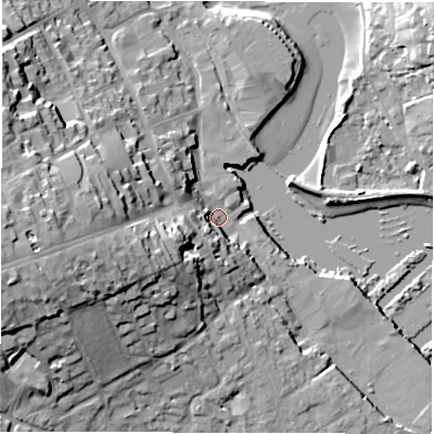 Shaded relief map of the ground around SO413AW, computed from Environment Agency LiDAR. The ground here sits at about 3 m above sea level and falls 25 m across the surrounding 800 m. Surface water reaching this point runs off ground lying to the west-south-west, 13.5 m higher.