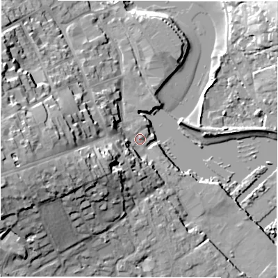 Shaded relief map of the ground around SO413AY, computed from Environment Agency LiDAR. The ground here sits at about 2 m above sea level and falls 25 m across the surrounding 800 m. Surface water reaching this point runs off ground lying to the west-south-west, 13.8 m higher.