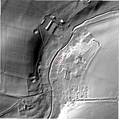 Shaded relief map of the ground around SP40DW, computed from Environment Agency LiDAR. The ground here sits at about 89 m above sea level and falls 22 m across the surrounding 800 m. Surface water reaching this point runs off ground lying to the east, 4.7 m higher.