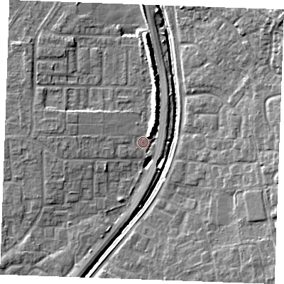 Shaded relief map of the ground around SS129DW, computed from Environment Agency LiDAR. The ground here sits at about 8 m above sea level and falls 15 m across the surrounding 800 m. Surface water reaching this point runs off ground lying to the north-north-east, 7.5 m higher.