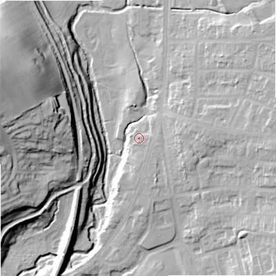 Shaded relief map of the ground around ST28BU, computed from Environment Agency LiDAR. The ground here sits at about 128 m above sea level and falls 41 m across the surrounding 800 m. Surface water reaching this point runs off ground lying to the south-south-east, 1.6 m higher.