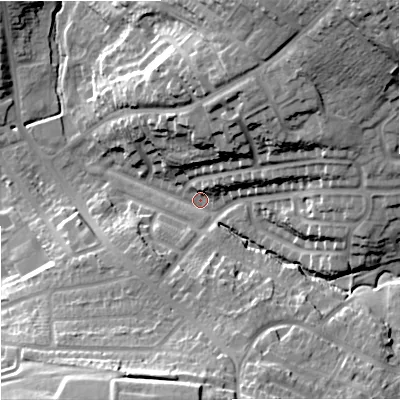 Shaded relief map of the ground around ST32EZ, computed from Environment Agency LiDAR. The ground here sits at about 122 m above sea level and falls 36 m across the surrounding 800 m. Surface water reaching this point runs off ground lying to the south, 18.3 m higher.