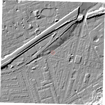 Shaded relief map of the ground around SW83QU, computed from Environment Agency LiDAR. The ground here sits at about 2 m above sea level and falls 10 m across the surrounding 800 m. Surface water reaching this point runs off ground lying to the north-north-east, 8.2 m higher.