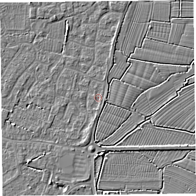 Shaded relief map of the ground around TA82TB, computed from Environment Agency LiDAR. The ground here sits at about 5 m above sea level and falls 5 m across the surrounding 800 m. Surface water reaching this point runs off ground lying to the south-south-east, 0.8 m higher.