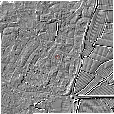 Shaded relief map of the ground around TA82TP, computed from Environment Agency LiDAR. The ground here sits at about 5 m above sea level and falls 5 m across the surrounding 800 m. The ground contributing surface water to this point lies to the east-north-east.
