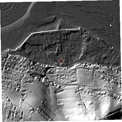 Shaded relief map of the ground around TQ140DD, computed from Environment Agency LiDAR. The ground here sits at about 2 m above sea level and falls 105 m across the surrounding 800 m. Surface water reaching this point runs off ground lying to the south-south-east, 101.6 m higher.