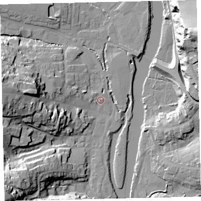 Shaded relief map of the ground around TQ95DE, computed from Environment Agency LiDAR. The ground here sits at about 4 m above sea level and falls 48 m across the surrounding 800 m. Surface water reaching this point runs off ground lying to the west-north-west, 1.7 m higher.