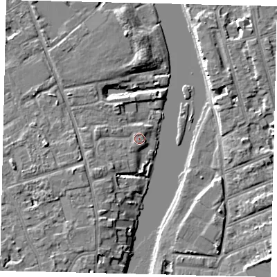 Shaded relief map of the ground around TW119RT, computed from Environment Agency LiDAR. The ground here sits at about 7 m above sea level and falls 6 m across the surrounding 800 m. Surface water reaching this point runs off ground lying to the south-west, 0.8 m higher.