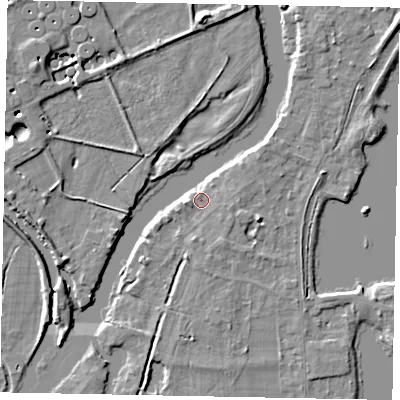 Shaded relief map of the ground around TW195ET, computed from Environment Agency LiDAR. The ground here sits at about 17 m above sea level and falls 7 m across the surrounding 800 m. Surface water reaching this point runs off ground lying to the east, 3.2 m higher.