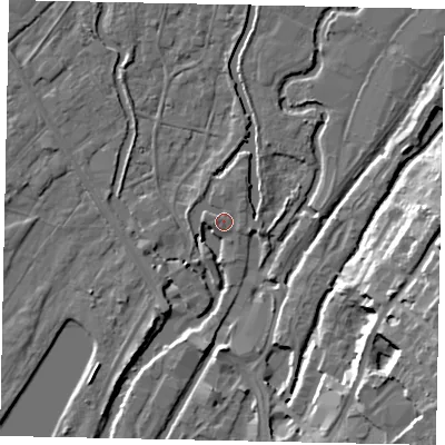 Shaded relief map of the ground around UB94BS, computed from Environment Agency LiDAR. The ground here sits at about 33 m above sea level and falls 17 m across the surrounding 800 m. Surface water reaching this point runs off ground lying to the west, 2.9 m higher.