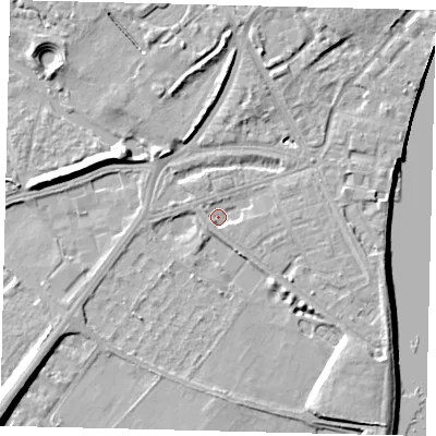 Shaded relief map of the ground around W42SY, computed from Environment Agency LiDAR. The ground here sits at about 4 m above sea level and falls 10 m across the surrounding 800 m. Surface water reaching this point runs off ground lying to the south-east, 3.1 m higher.
