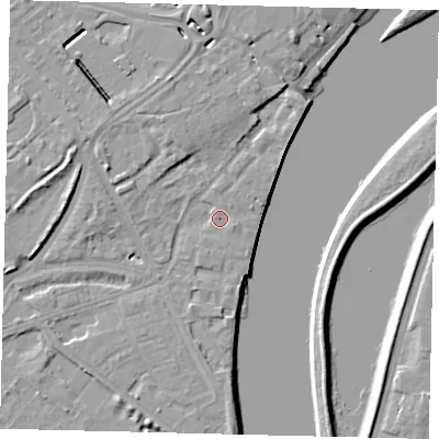 Shaded relief map of the ground around W42UE, computed from Environment Agency LiDAR. The ground here sits at about 5 m above sea level and falls 8 m across the surrounding 800 m. Surface water reaching this point runs off ground lying to the east-south-east, 1.0 m higher.
