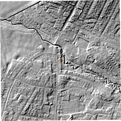 Shaded relief map of the ground around WA104RR, computed from Environment Agency LiDAR. The ground here sits at about 33 m above sea level and falls 14 m across the surrounding 800 m. Surface water reaching this point runs off ground lying to the west-south-west, 4.9 m higher.