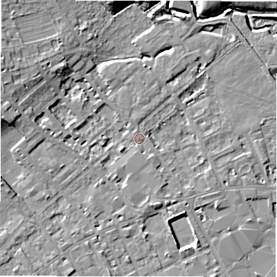 Shaded relief map of the ground around WF133BS, computed from Environment Agency LiDAR. The ground here sits at about 42 m above sea level and falls 10 m across the surrounding 800 m. Surface water reaching this point runs off ground lying to the west, 3.8 m higher.
